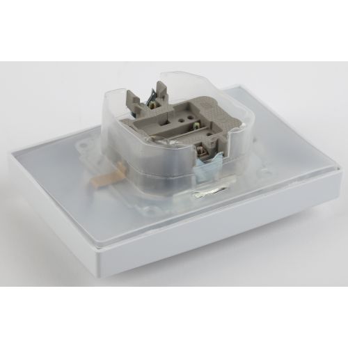 Розетка 2-м СП 16А 250В 2P+E Schuko IP20 с крышкой защ. шторки Plano бел. 1-210-01 Intro Б0053934