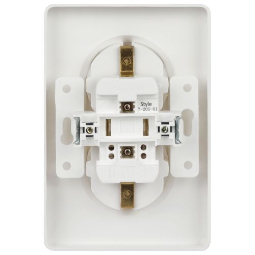Розетка 2-м СП Style 7-205-01 16А 250В IP20 2х2P+E Schuko с заземл. бел. Intro Б0060621