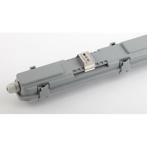 Светильник SPP-101-0-001-060 IP65 под светодиодную лампу T8 G13 LED 600мм ЭРА Б0043654