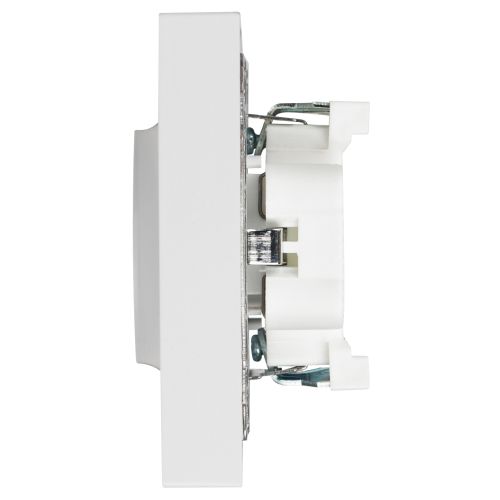 Розетка 2-м СП Accent 6-208-01 16А IP20 250В 2P+E Schuko со шторками AL/CU бел. Intro Б0063528