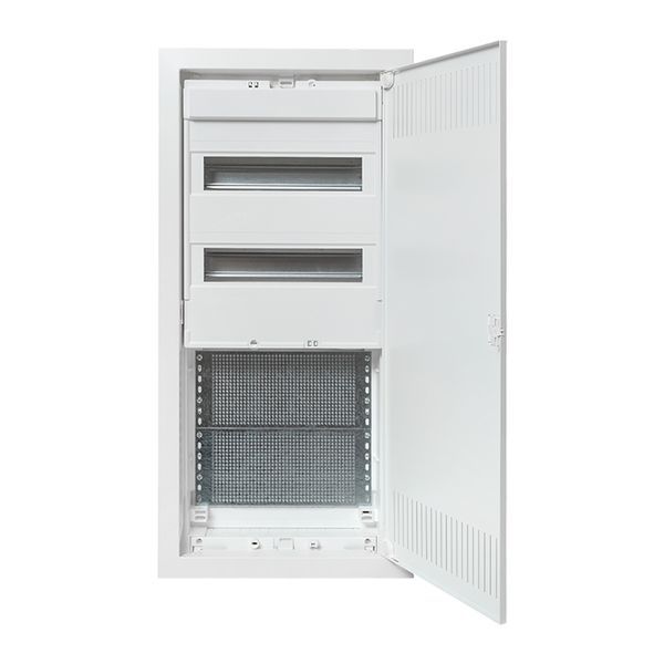 Щит комбинированный встраив. Nova 2 DIN-рейки + 2 монтаж. платы 4 габарит IP41 с метал. перфорированной дверью EKF nv-cb-pmd-2+2