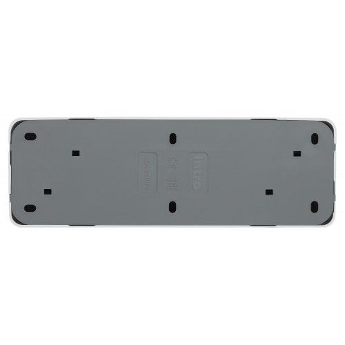 Розетка 4-м ОП Quadro 2-208-01 16А IP20 250В 4х2P+Е бел. Intro Б0053838
