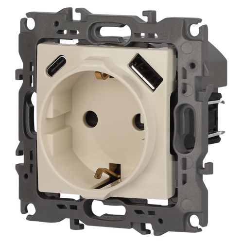 Розетка Эра12 12-4108-02 16А 250В 2P+E с USB type-A+C 5В-3А защ. шторки сл. кость Эра Б0067731