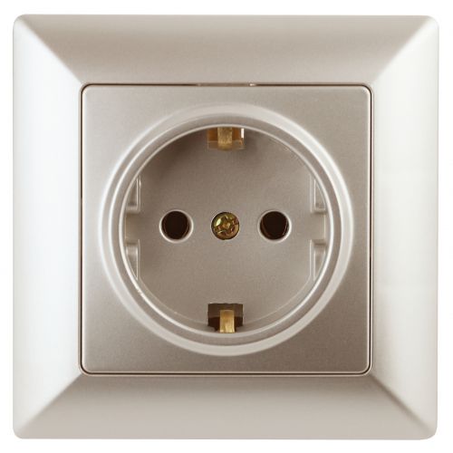 Розетка 1-м СП Solo 4-202-04 16А 250В IP20 2P+E Schuko с заземл. шампань Intro Б0053652