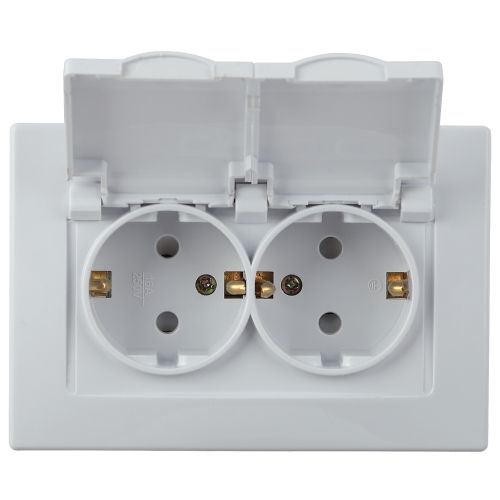 Розетка 2-м СП 16А 250В 2P+E Schuko IP20 с крышкой защ. шторки Plano бел. 1-210-01 Intro Б0053934