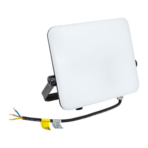 Прожектор светодиодный СДО-4005 100Вт 4000К IP65 с равномерной засветкой LUMA EKF FLL-4005-100-4000