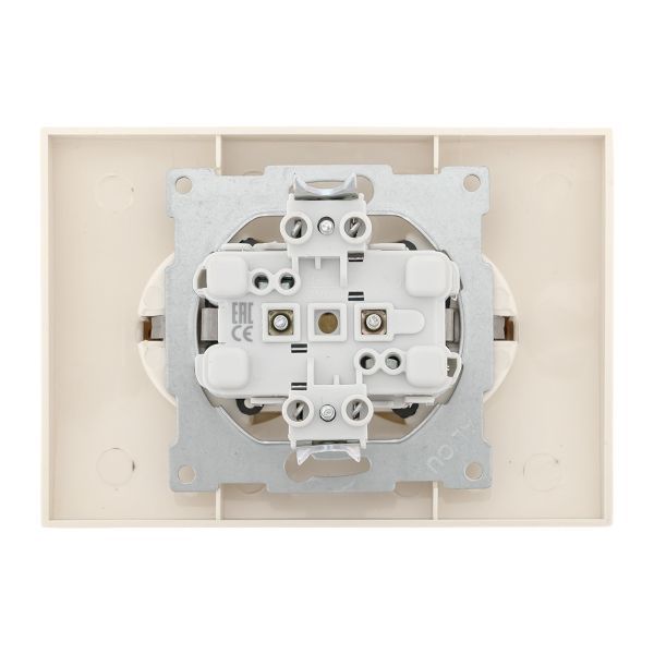 Розетка 2-м СП Валенсия 16А IP20 с заземл. защ. шторки крем. PROxima EKF EWR16-128-20