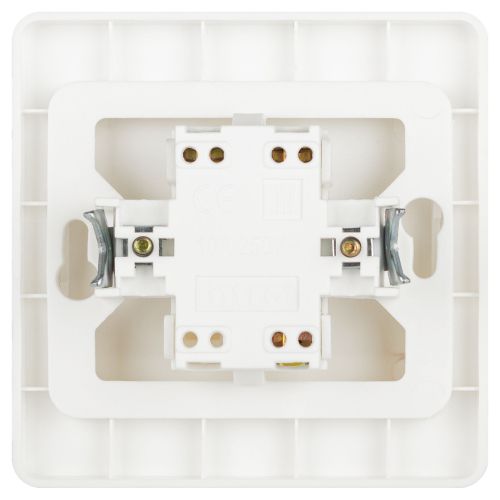 Переключатель СП Style 7-103-01 10А IP20 250В бел. Intro Б0060629