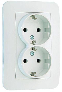 Розетка 2-м СП Lillium N 10А с заземл. бел. Makel 55082