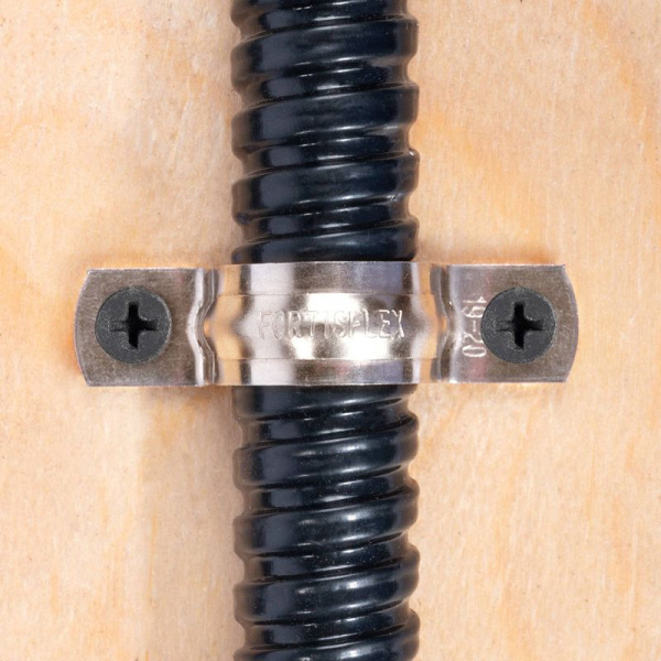 Скоба крепежная двухлапковая СМД(INOX) d31-32мм метал. (уп.10шт) Fortisflex 80138