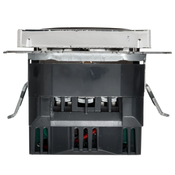 Розетка 1-м СП BRITE РЮш11-1-БрГН 16А IP20 с USB A+C 18Вт с заземл. защ. шторки механизм метал. хром/никель IEK BR-R14-16-U22-018-M-K23