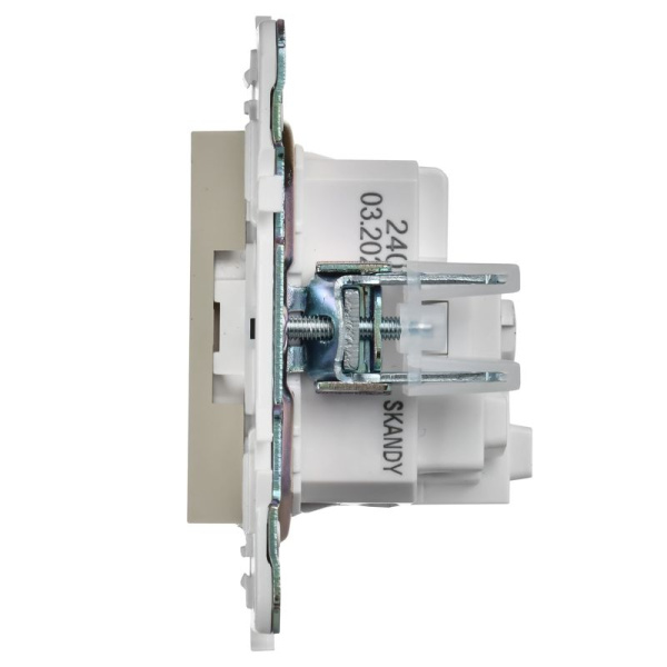 Розетка SKANDY 16А с заземл. без защ. шторок SK-R05B беж. IEK SK-R11-16-K10