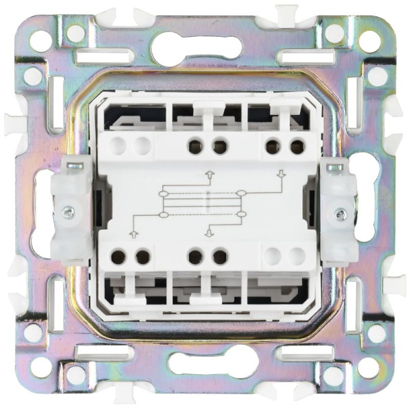 Выключатель перекрестный 1-кл. SKANDY 10А SK-V03N никель IEK SK-V13-0-10-K50