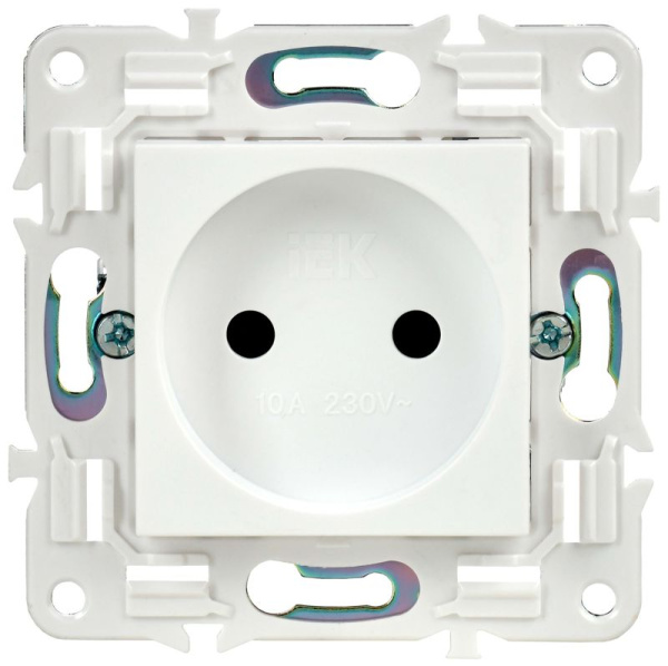 Розетка SKANDY 10А без заземл. защ. шторки SK-R01W арктич. бел. IEK SK-R13-10-K01