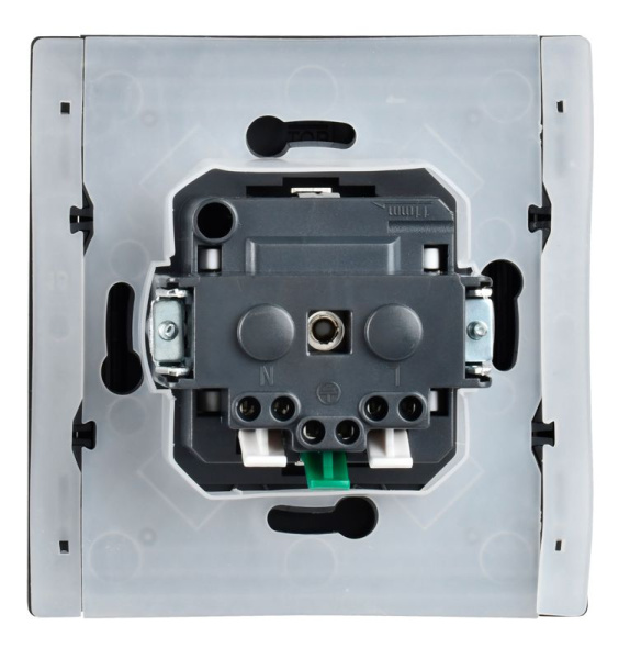 Розетка СП FORTE&PIANO16А IP44 FP119 с заземл. защ. шторки с крышкой безвинт. крепл. черн. IEK FP-R16-16-1-44-K02