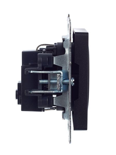 Розетка BRITE РС14-1-0-БрЧ 16А с заземл. защ. шторки механизм черн. IEK BR-R14-16-K02