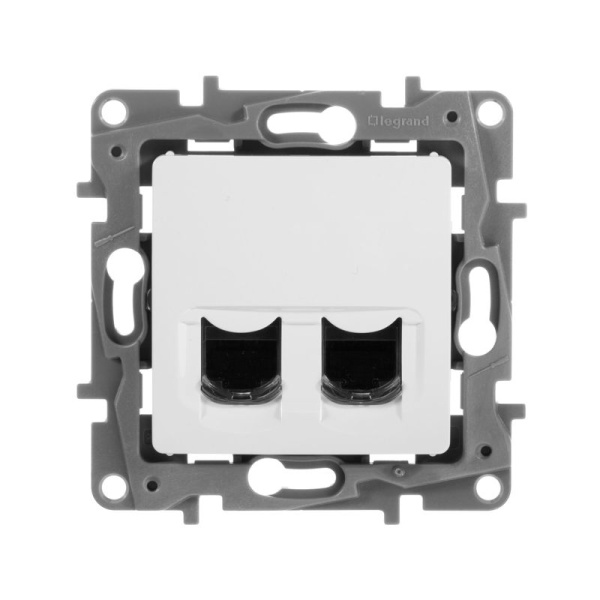 Розетка компьютерная 2-м СП Etika RJ45 кат.6 UTP механизм бел. IEK 672254