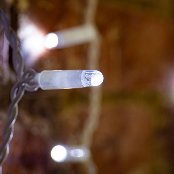 Гирлянда светодиодная "Светодиодный Дождь" 2х3м 600LED бел. 70Вт 230В IP65 постоян. свечение провод бел. (нужен шнур питания 303-500-1) Neon-Night 235-135