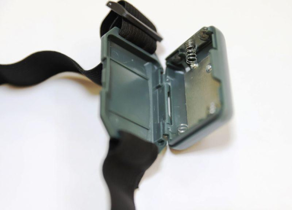 Фонарь налобный LED5356 0.95Вт COB LED 3 реж. 3XAAA пласт черн. Ultraflash 14641