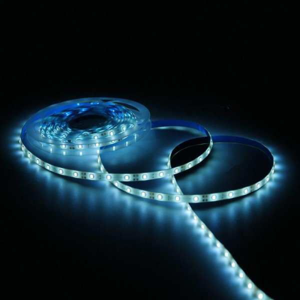 Лента светодиодная Basic 2835/60-SMD 6Вт/м 4000К нейтр. бел. IP65 600лм/м 12В 8мм драйвер (уп.5м) GAUSS BT014