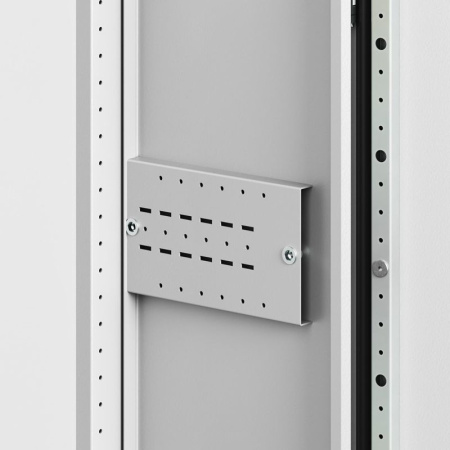 Корпус напольный RAM fit 1800х600х450мм без боков. вырезов DKC R6NFW186045