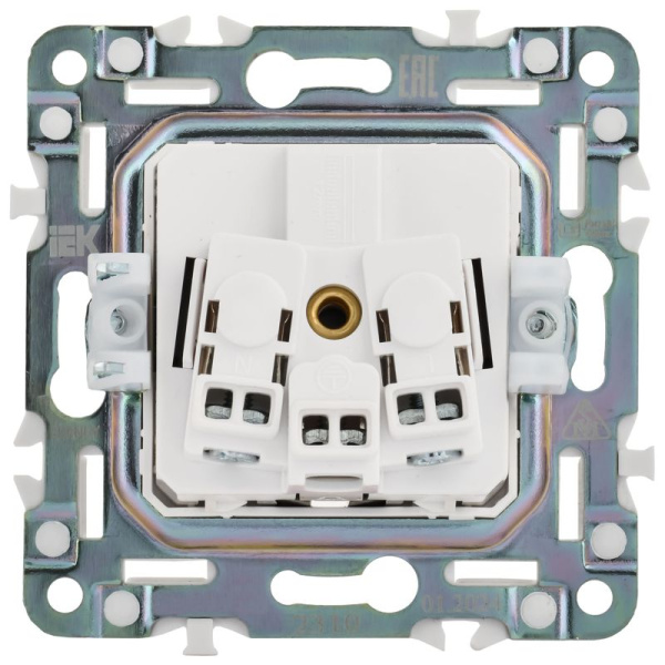Розетка SKANDY 16А с заземл. без защ. шторок SK-R05N никель IEK SK-R11-16-K50