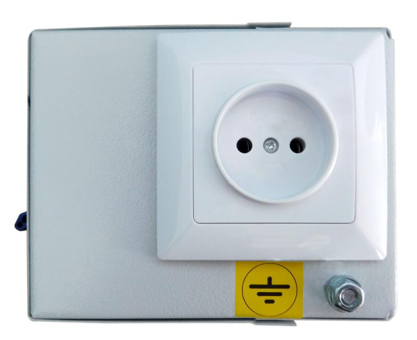 Ящик с понижающим трансформатором ЯТП 0.25 230/12 (3 авт. выкл.) IP31 TOKOV ELECTRIC TKE-TT13-12-250