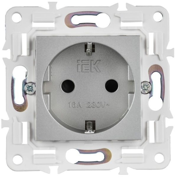 Розетка SKANDY 16А с заземл. защ. шторки SK-R04S серебр. IEK SK-R14-16-K23