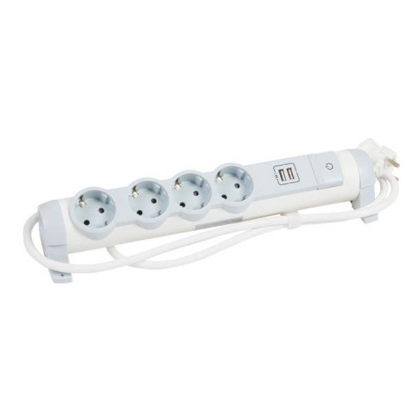Удлинитель 4х1.5м 16А IP20 2хUSB+4х2P+E IEK 694615