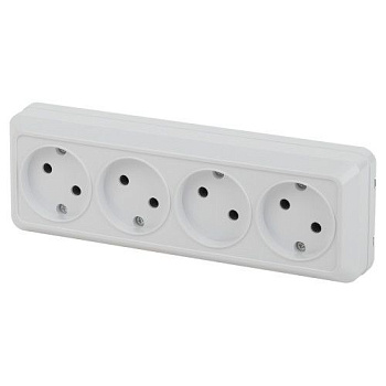 Розетка 4-м ОП Quadro 2-207-01 16А IP20 250В 4х2P бел. Intro Б0053829