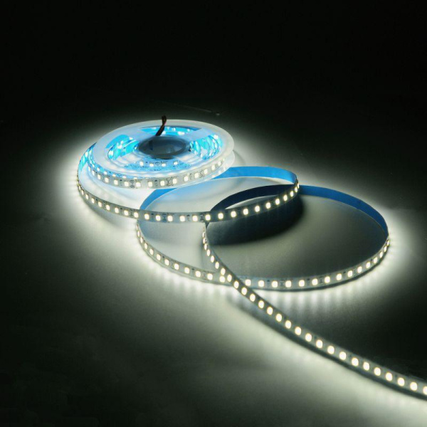 Лента светодиодная Basic 2835/120-SMD 9.6Вт/м 3000К тепл. бел. IP20 624лм/м 12В 8мм (уп.3м) GAUSS BT061