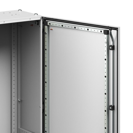 Корпус напольный RAM fit 1600х800х400мм без боков. вырезов DKC R6NFW168040