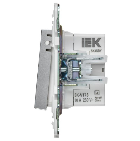 Кнопка звонка SKANDY 10А SK-V17S для отелей с индикацией серебр. IEK SK-V14-2-10-K23