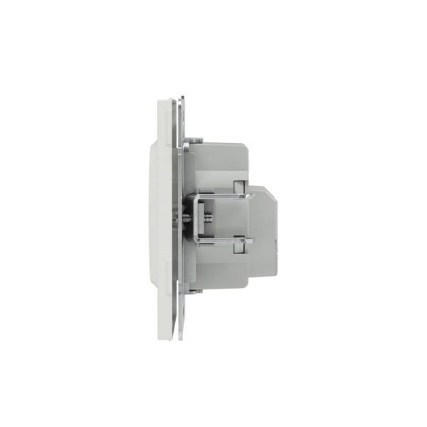 Розетка силовая KANT 2P+E защ. шторки бел. песок DKC 7010003