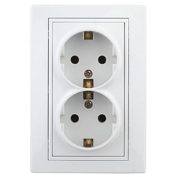 Розетка 2-м СП Plano 1-208-01 16А IP20 250В 2х2P+E Schuko защ. шторки бел. Intro Б0053933