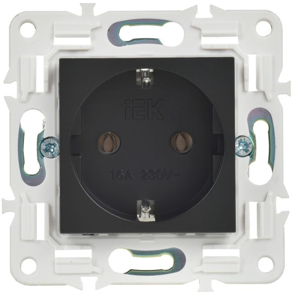 Розетка SKANDY 16А с заземл. без защ. шторок SK-R05Bl черн. IEK SK-R11-16-K02