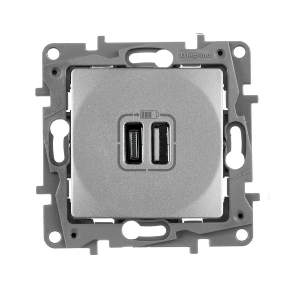 Устройство зарядное Etika с 2-мя USB разъемами A и C 240В/5В 3000мА алюм. IEK 672436