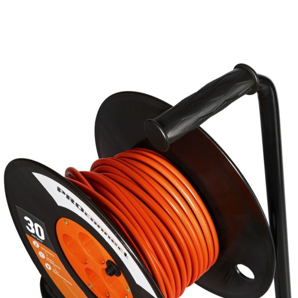 Удлинитель на катушке 4х30м с заземл. 16А IP20 Professional ПВС 3х2.5 PROCONNECT 11-7613