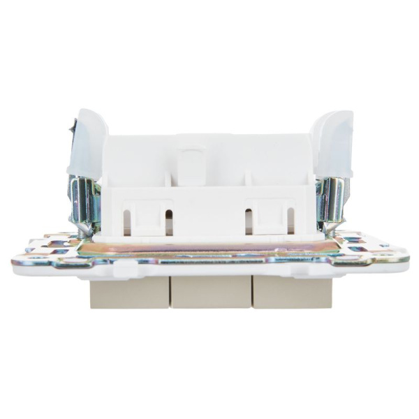 Выключатель 3-кл. SKANDY 10А SK-V11B беж. IEK SK-V30-0-10-K10