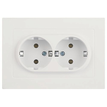 Розетка 2-м СП Accent 6-205-01М 16А IP20 250В 2P+E Schuko AL/CU бел. матов. Intro Б0063487