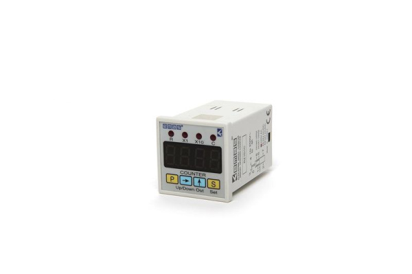 Таймер цифровой с задержкой 01с-9959ч 220В AC EMAS RZ1D1B-5