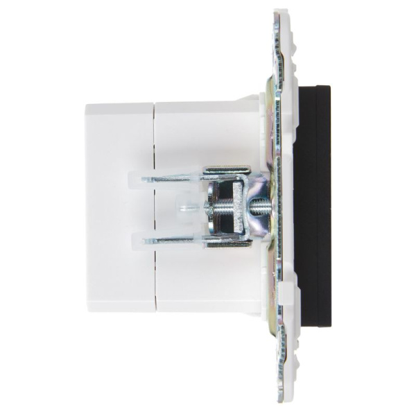 Розетка USB A+A 3.1А SKANDY SK-R15Bl черн. IEK SK-U21-D31-K02