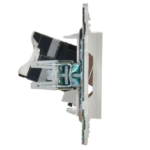 Розетка компьютерная двойн. RJ45 кат.5E SKANDY SK-K03W арктич. бел. IEK SK-K20-1-K01