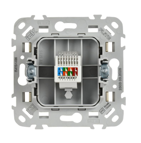 Розетка компьютерная СП FLITE РК5е-1-0-ФлСл RJ45 кат.5E UTP механизм сливочный IEK FI-K12-1-K86
