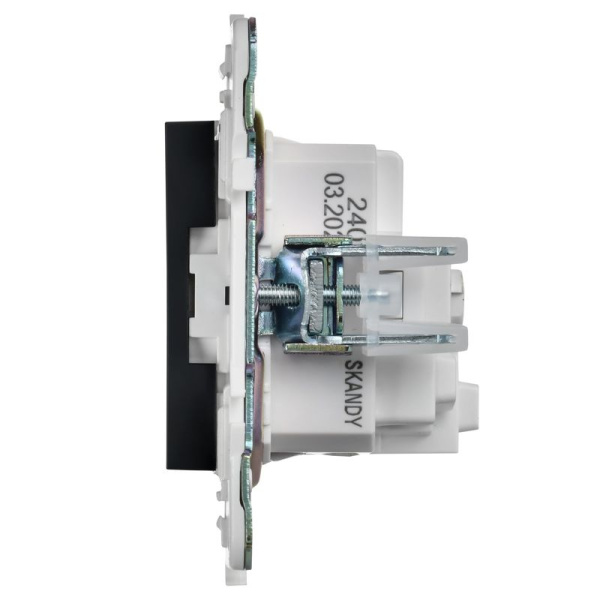 Розетка SKANDY 16А с заземл. защ. шторки SK-R04G графит IEK SK-R14-16-K53
