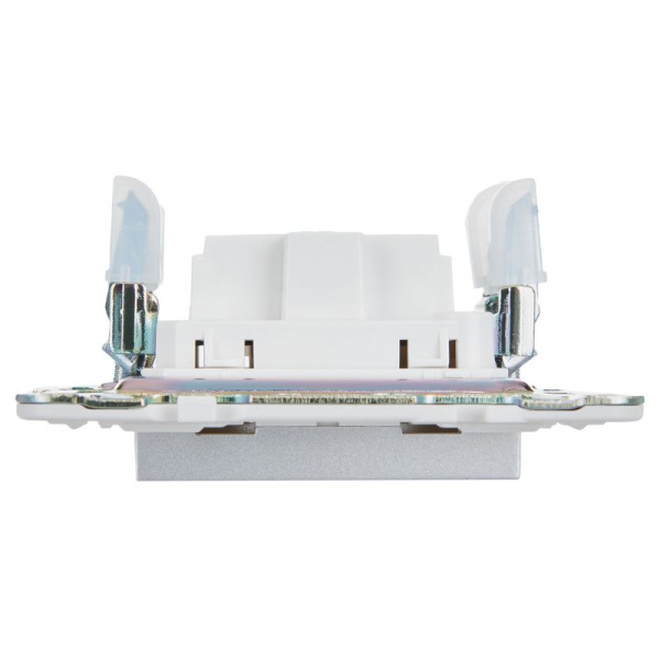 Розетка SKANDY 10А без заземл. без защ. шторок SK-R02S серебр. IEK SK-R10-10-K23
