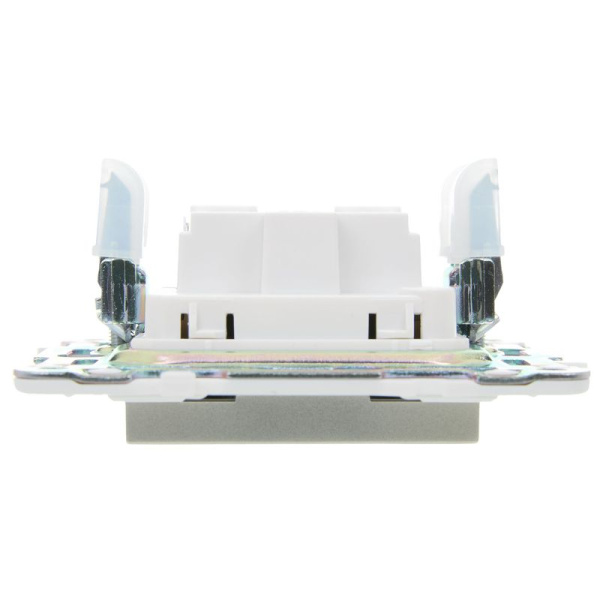 Розетка SKANDY 10А без заземл. защ. шторки SK-R01Sh шампань IEK SK-R13-10-K37
