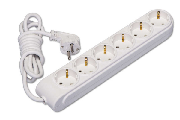 Удлинитель 6х5м с заземл. 16А IP20 ПВС 3х1.5 защ. шторки Makel N6210064