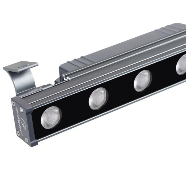 Прожектор линейный AR-LINE-300-6W Warm2700 (GR 30 deg 230В) IP65 металл Arlight 051766
