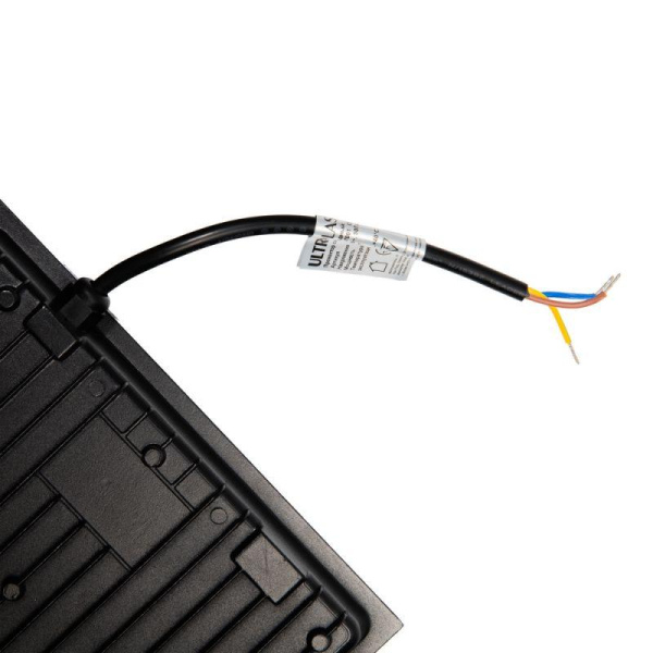 Прожектор светодиодный SMD LFL-7001 C02 70Вт 230В 6500К черн. Ultraflash 13328